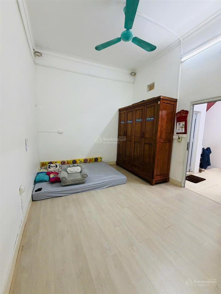 Chính chủ cần cho thuê nhà nguyên căn 26m x 4 tầng, số 105 đường bạch đằng, phường hồng hà, hà nội