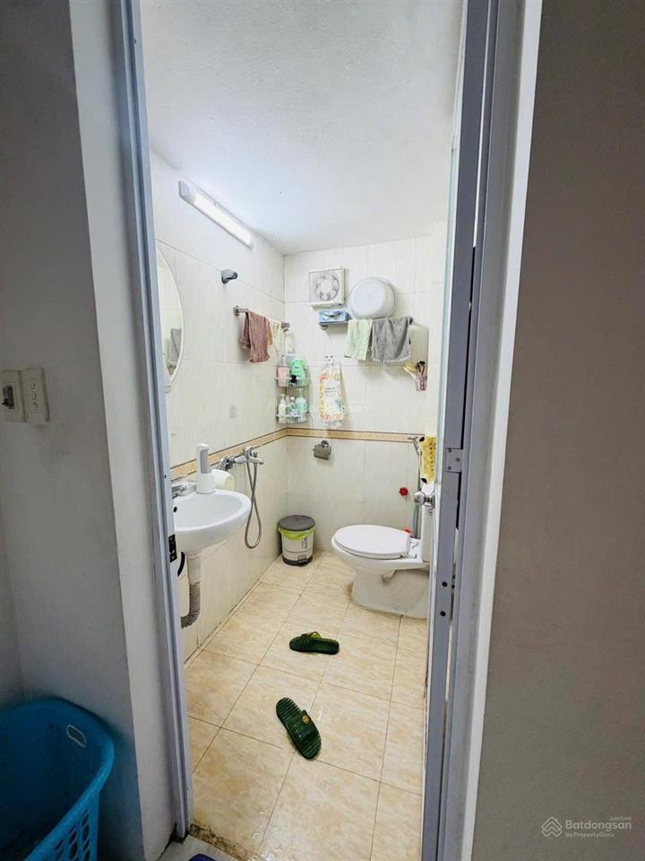 Chính chủ cần cho thuê nhà nguyên căn 26m x 4 tầng, số 105 đường bạch đằng, phường hồng hà, hà nội