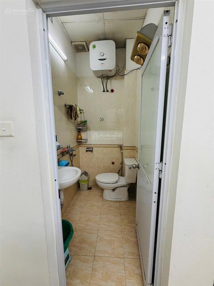 Chính chủ cần cho thuê nhà nguyên căn 26m x 4 tầng, số 105 đường bạch đằng, phường hồng hà, hà nội