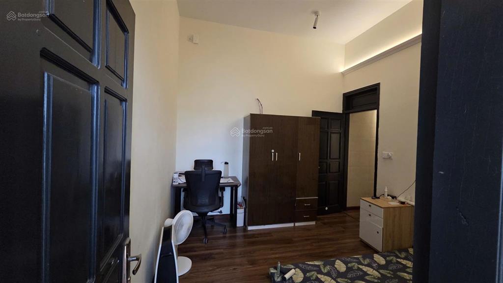 Căn hộ 2pn, 1wc, 61.77m2 tại đơn nguyên 1, 2,7 tỷ, bán gấp