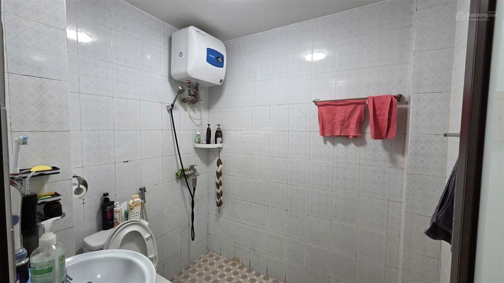 Căn hộ 2pn, 1wc, 61.77m2 tại đơn nguyên 1, 2,7 tỷ, bán gấp