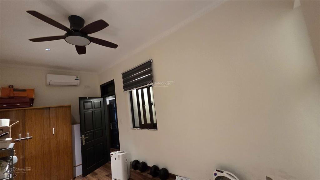 Căn hộ 2pn, 1wc, 61.77m2 tại đơn nguyên 1, 2,7 tỷ, bán gấp