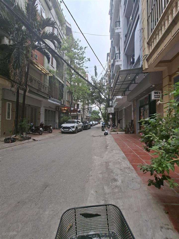 Bán nhà hồtùng mậu 42m, 5 tầng, ô tô đỗ hai mặt đường, hơn 12 tỷ
chính chủ cần bán nhà hồtùngmậu