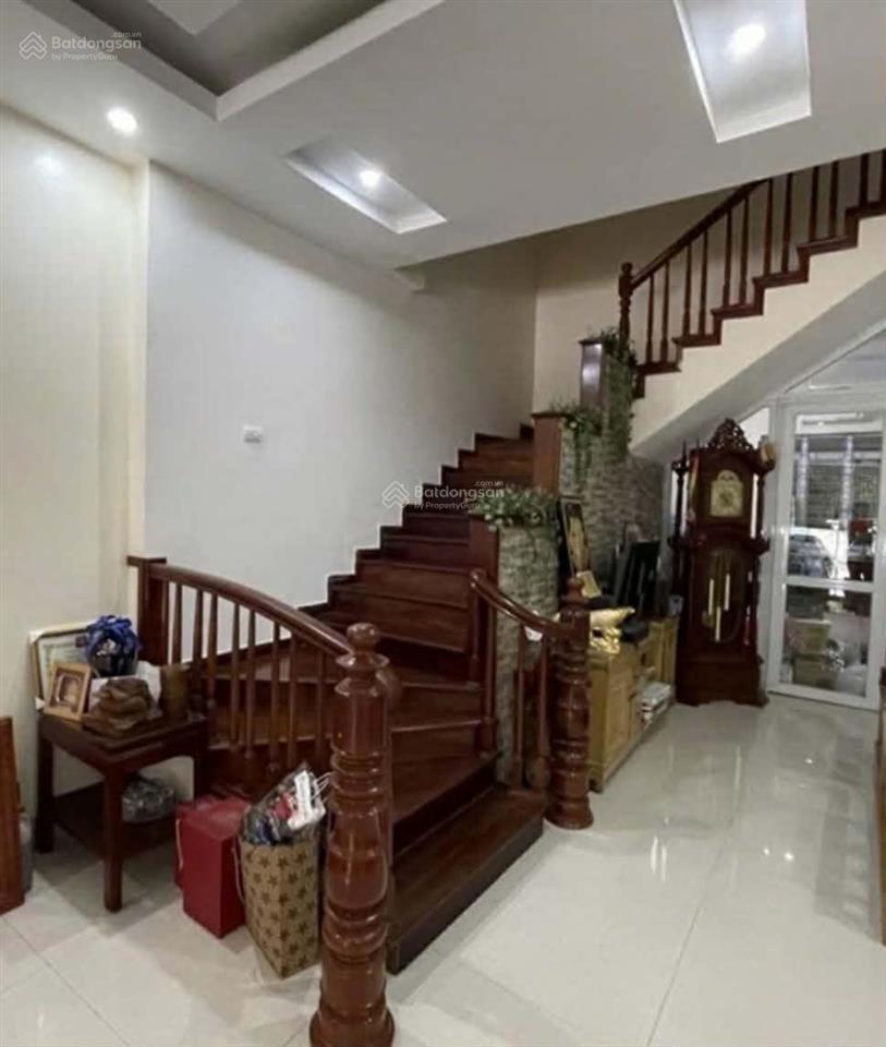 Bán nhà hồtùng mậu 42m, 5 tầng, ô tô đỗ hai mặt đường, hơn 12 tỷ
chính chủ cần bán nhà hồtùngmậu