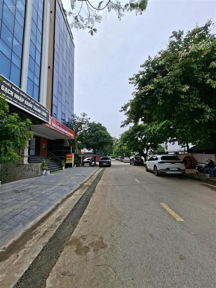 Bán đất đấu giá phú diễn 144m mặt tiền 8m hơn 35 tỷ