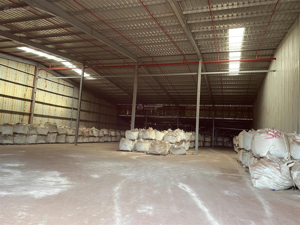 Cho thuê nhà xưởng 1200m2 gần kcn sông mây đồng nai giá 35.000đ/m2 (~42 triệu/tháng) 0931 760 ***