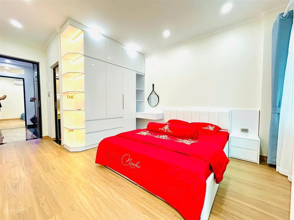 Nhà vĩnh hưng hoàng mai oto đỗ cửa lô góc 6 tầng thang máy 50m2 mặt tiền 4m ở ngay nhỉnh 15 tỷ