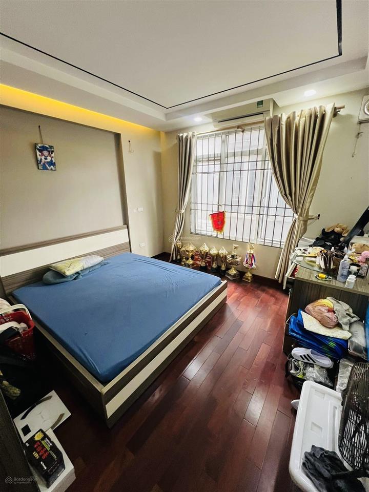 Trần khát chân hai bà trưng ngõ thông oto đỗ cửa 10m ra phố 65m2 5 tầng 4m mặt tiền dân xây 16.6 tỷ
