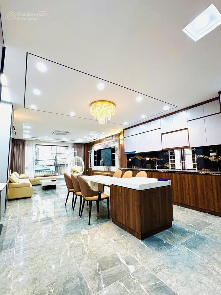 Nhà võ thị sáu hai bà trưng ngõ nông 10m ra phố 45m2 6 tầng thang máy gần công viên 14.8 tỷ