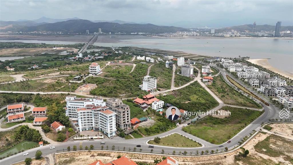 Đất biệt thự đồi tuần châu, view vịnh và khu du lịch bãi cháy giá 28tr/m2 đầu tư