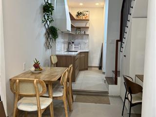 Nhà mới rất đẹp sát mặt tiền phan văn trị cách chỉ một căn  3 lầu rất thoáng và chill  6,75 tỷ