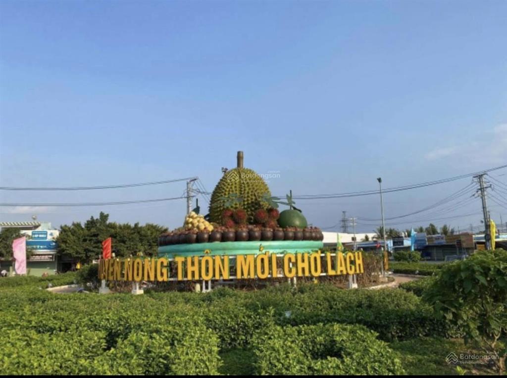 Đất mặt tiền ql57  trung tâm chợ lách  thổ cư  tiện kinh doanh