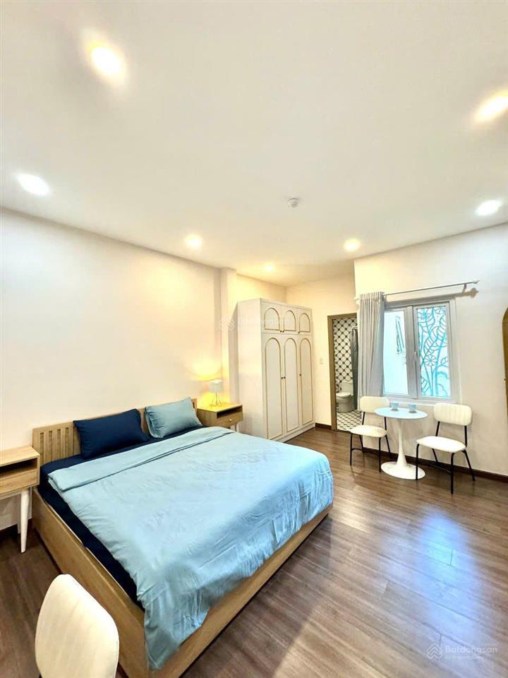 Bán nhà đề thám 89.3m²  5 tầng  27 tỷ  hẻm quận 1