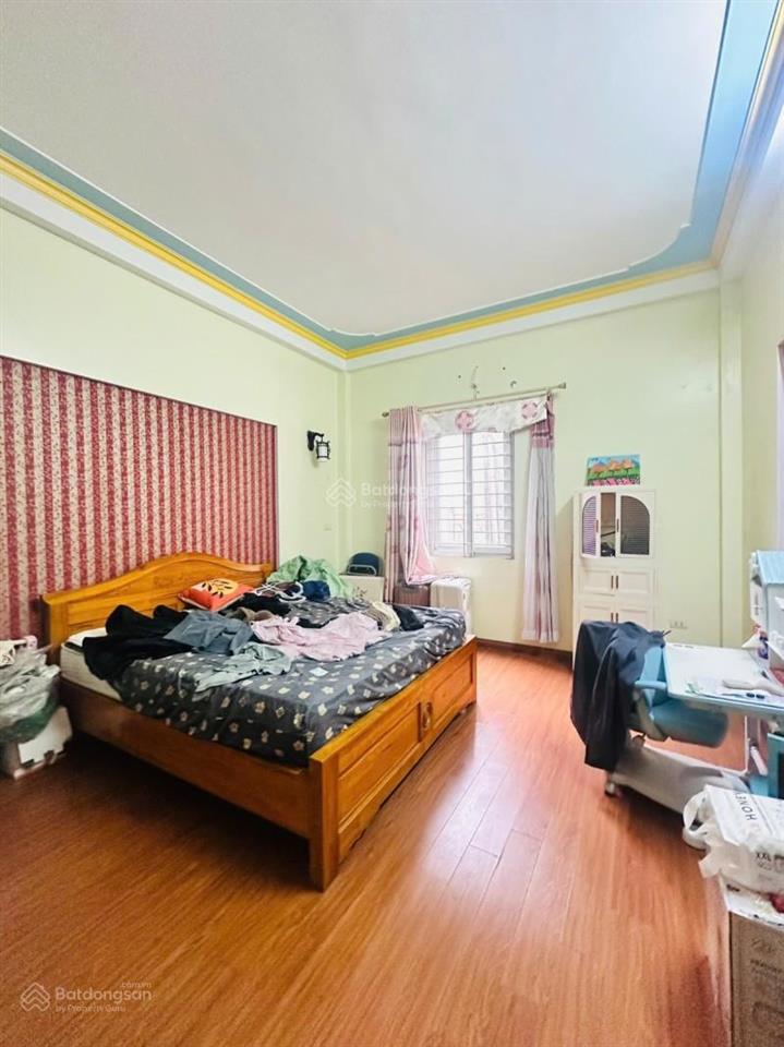 Nhà xuân đỉnh 32m2, ô tô đỗ cửa, 5 tầng dân xây, gần ngoại giao đoàn, 9.5 tỷ