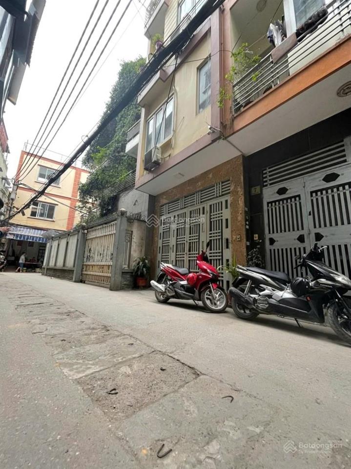 Nhà xuân đỉnh 32m2, ô tô đỗ cửa, 5 tầng dân xây, gần ngoại giao đoàn, 9.5 tỷ