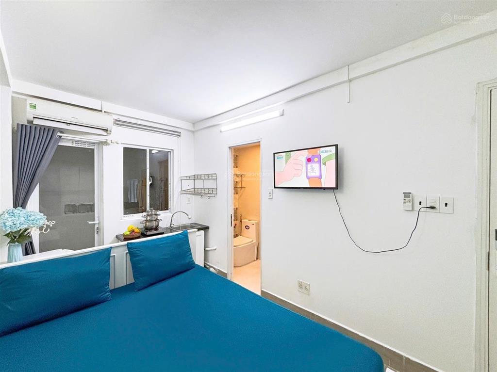Bán nhà nguyễn trãi 106.8m²  7 tầng  45 tỷ  hẻm quận 5