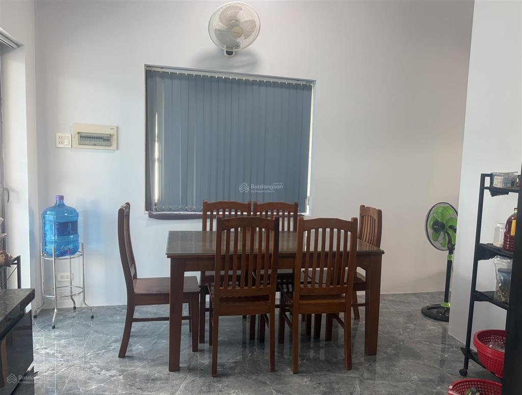 Nhà và đất. 890 m2. 18 tỷ. business opportunity.