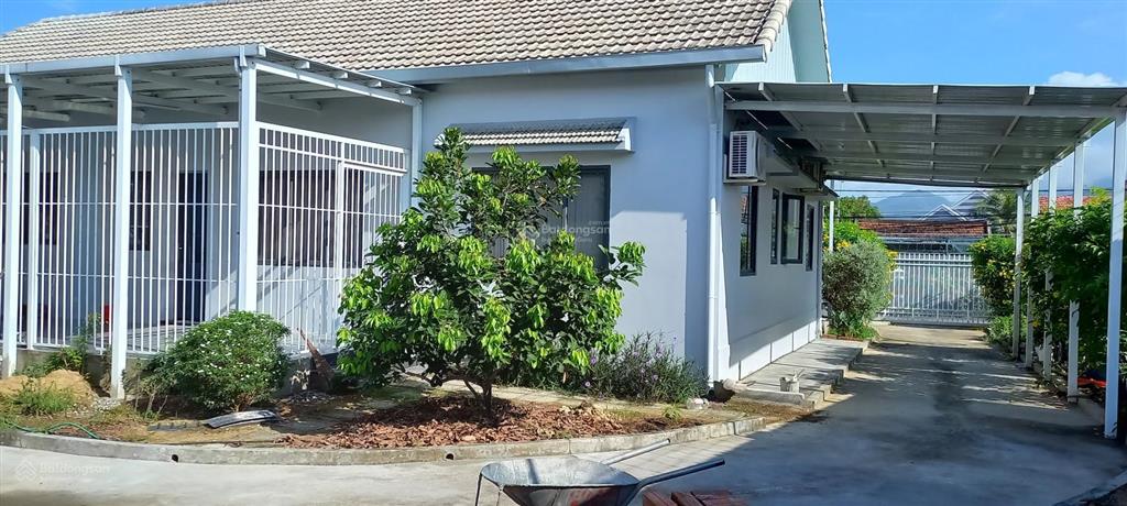 Nhà và đất. 890 m2. 18 tỷ. business opportunity.