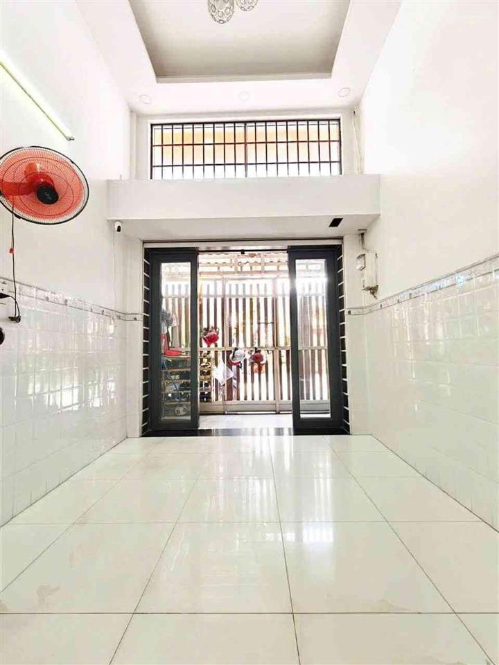 Bán gấp nhà hxh lạc long quân quận 11  40m  4 tầng  4pn  nhà mới ở ngay
