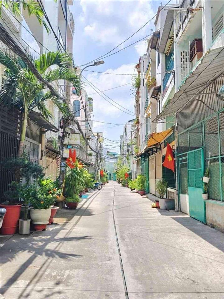 Bán gấp nhà hxh lạc long quân quận 11  40m  4 tầng  4pn  nhà mới ở ngay