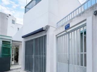 Bán nhà hẻm tỉnh lộ 10 giáp tên lửa  3,85x12  46m2  sát mặt tiền  hẻm sạch thoáng