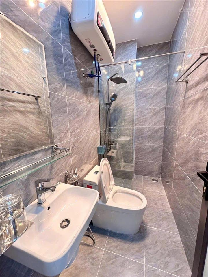 Nhà 4 tầng, cam lộ, hồng bàng ngõ ô tô, có nội thất chỉ 3,08 tỷ