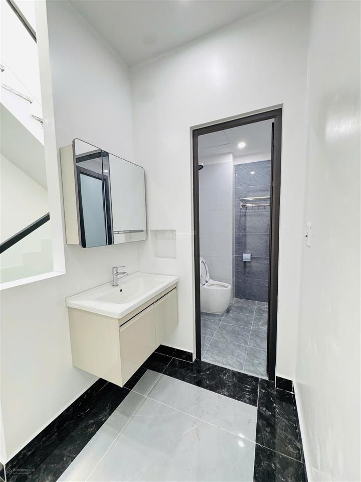 Nhà 3 tầng, an chân  hồng bàng, nhà đẹp, ở ngay, 54.1m2, 3.45tỷ