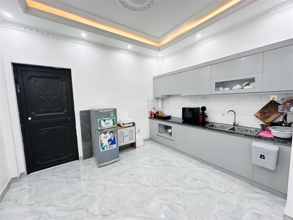 Nhà 3 tầng, hùng vương hồng bàng 50m2 gần trường chợ giá chỉ 2,9 tỷ