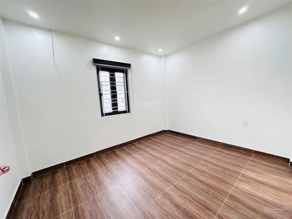 Nhà 3 tầng, hùng vương hồng bàng 50m2 gần trường chợ giá chỉ 2,9 tỷ