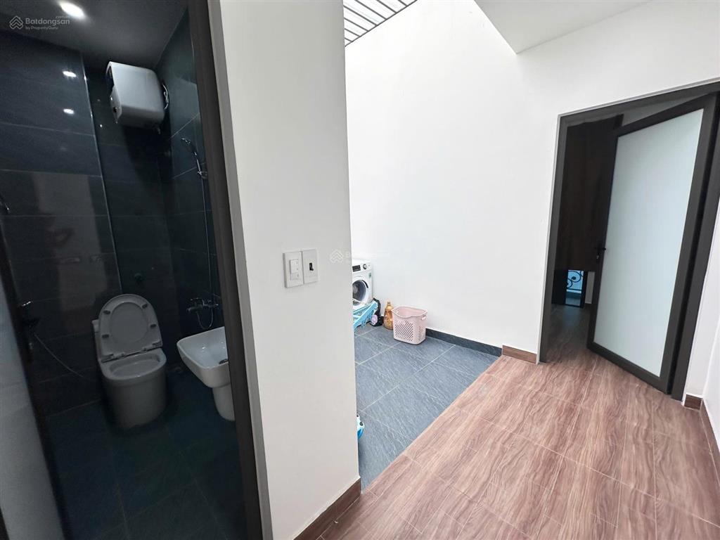 Nhà 3 tầng, hùng vương hồng bàng 50m2 gần trường chợ giá chỉ 2,9 tỷ