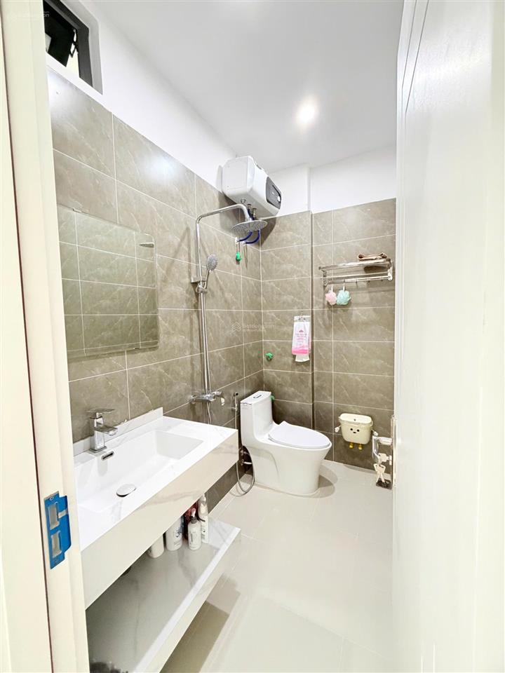 Bán nhà riêng tại sở dầu, hồng bàng, 4,39 tỷ, 48,5 m2, đường 7m, full nội thất về ở ngay