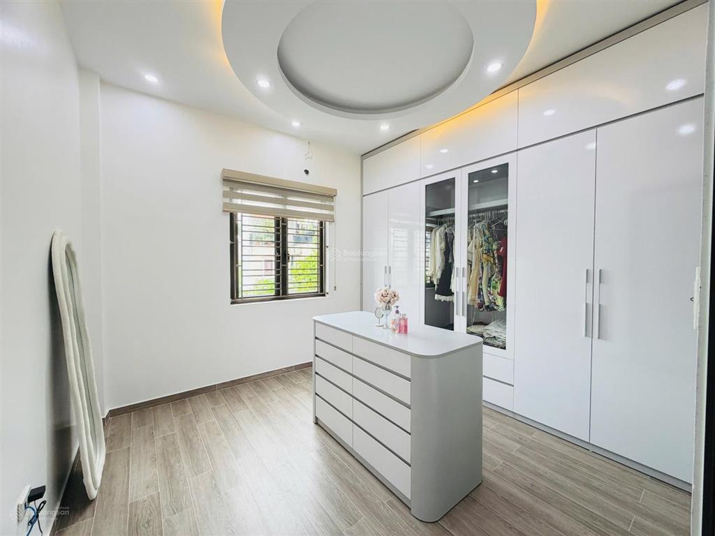 Bán nhà riêng tại sở dầu, hồng bàng, 4,39 tỷ, 48,5 m2, đường 7m, full nội thất về ở ngay