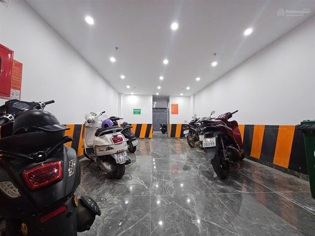 Bán toà ccmn 7t tại đường láng, gần ngã tư sở, sau qh nhà ra sát mặt đường. giá 23,8 tỷ