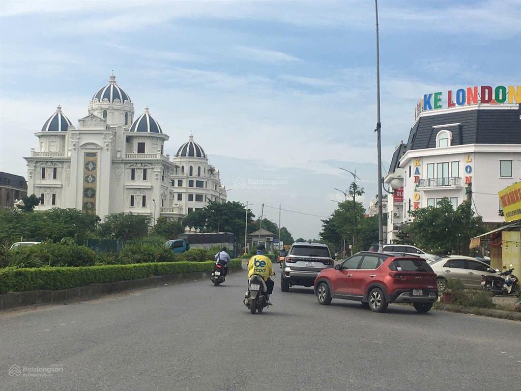 Bán bt liền kề kđt phú lương hà đông, gần khu vườn hồng, nhà đẹp full nội thất. giá nhỉnh 17 tỷ