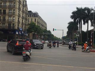 Biệt thự lk kđt mới an hưng, hà đông. vị trí đắc địa, nhà đã hoàn thiện, có thang máy. giá 24,5 tỷ