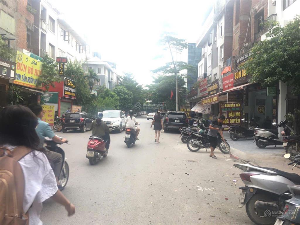 Bán biệt thự liền kề kđt văn khê, hà đông, hà nội. nhà đã hoàn thiện, đẹp. giá 17,5 tỷ