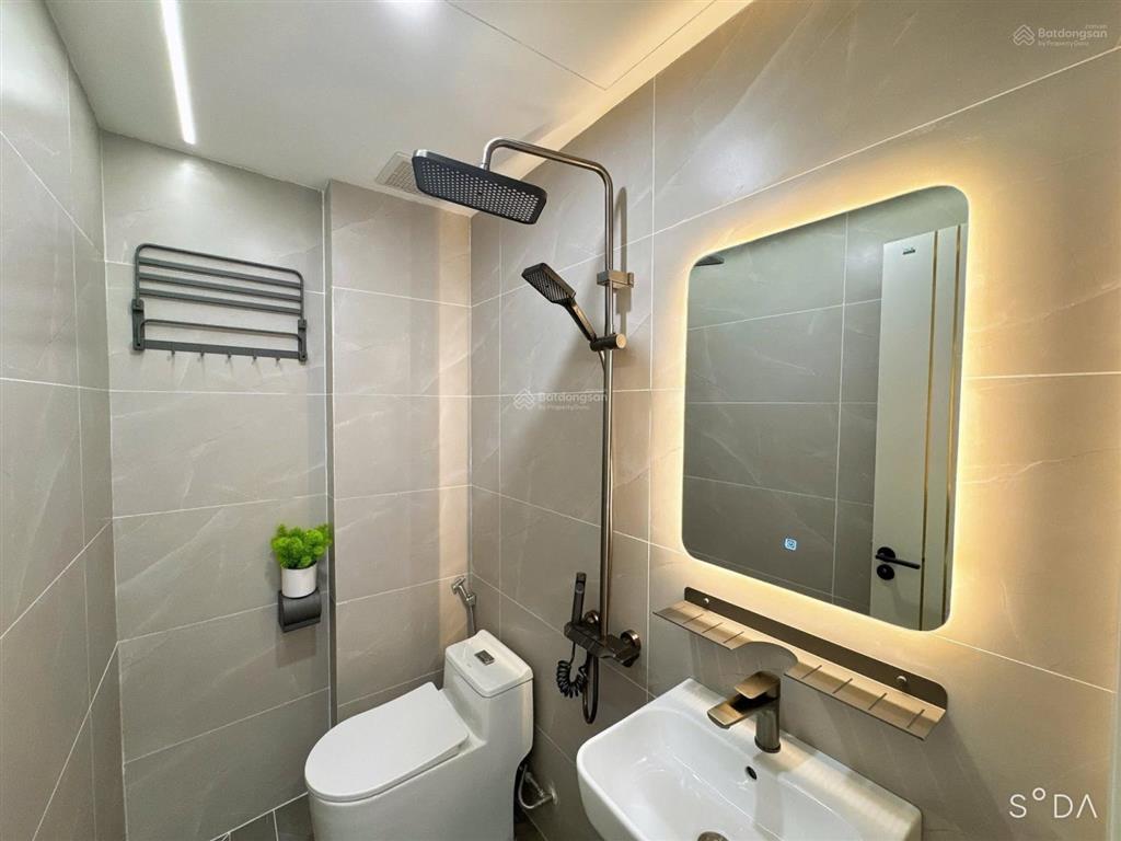 Bán tòa chdv dòng tiền 7t 20p láng hạ, đống đa. nhà gần mặt phố. giá 19 tỷ