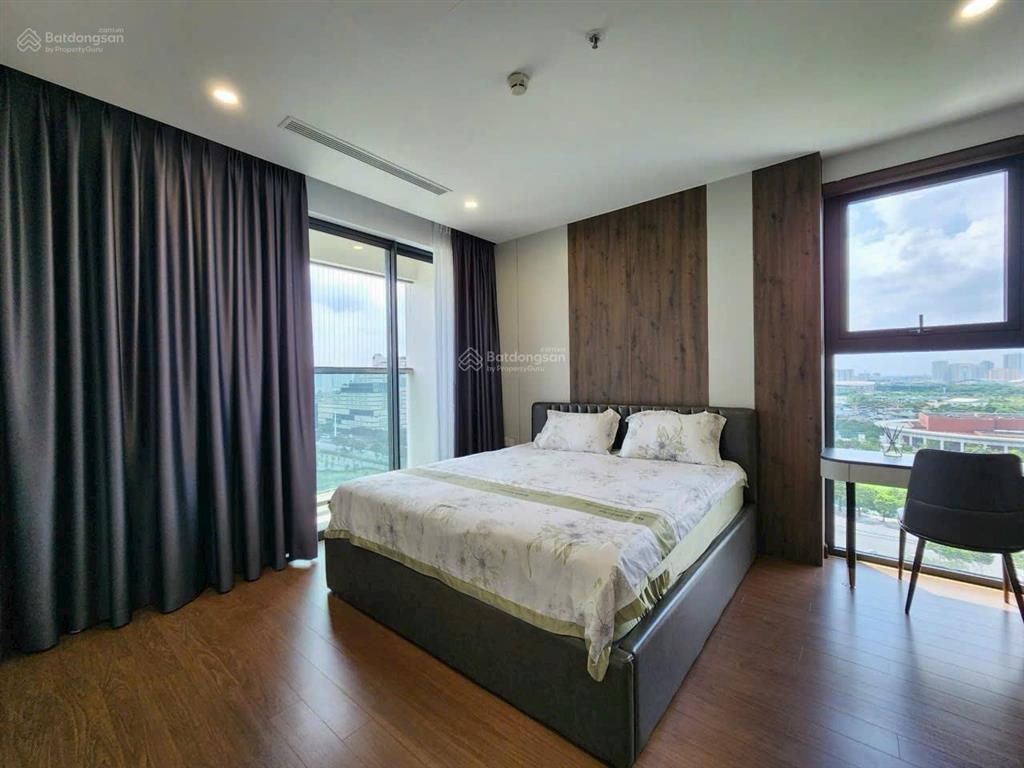 Cho thuê ch 2pn full nội thất tại the matrix one lê quang đạo. giá 20tr/tháng.  0979 181 ***