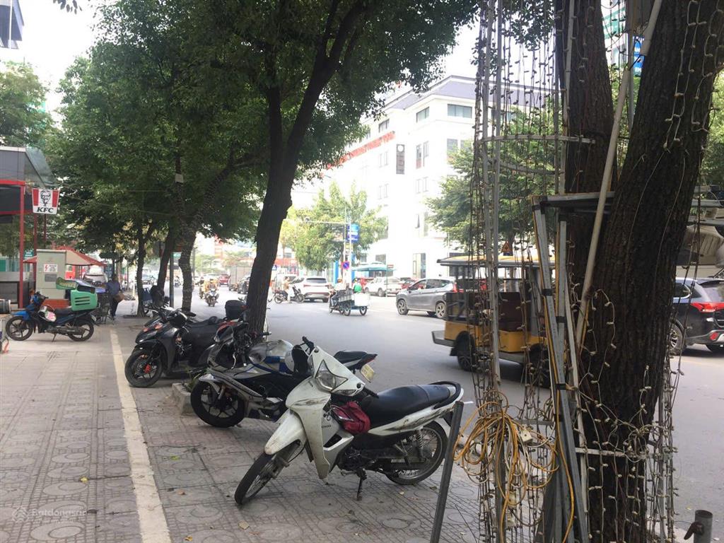 Vị trí kd sầm uất, lk gleximco lê trọng tấn hà đông, sát vinhomes smart city. giá 20.5 tỷ