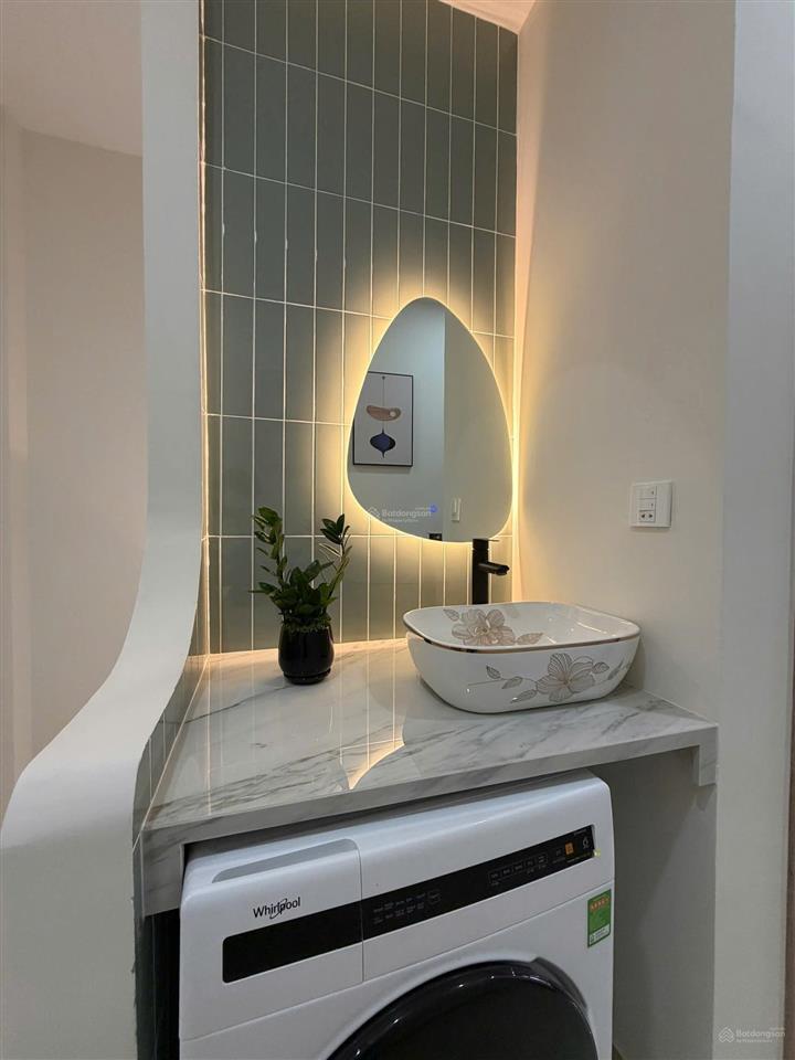 Bán nhà phú nhuận siêu phẩm kts thiết kế  mặt tiền hoa đào phan xích long ~ 30m2 2pn, 5.68tỷ