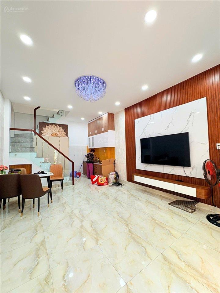 Bán nhà phú nhuận 4.1m x 8m (31m²)  4 tầng | hẻm gần 3m | 6.55 tỷ | vào ở ngay  tặng nội thất