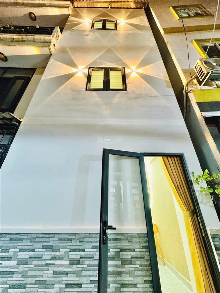 Nhà đẹp lên sóng  phú nhuận  31m2  3 tầng  2 mặt hẻm thoáng  6.15 tỷ