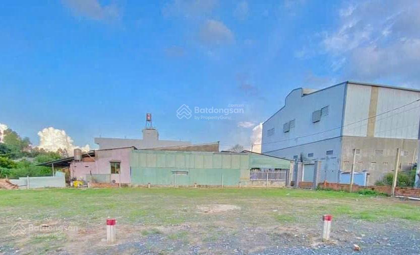 Bán lô đất gần vinhome hóc môn , 100m2 1,4 tỷ sổ hồng riêng xây dựng tự do không dính quy hoạch