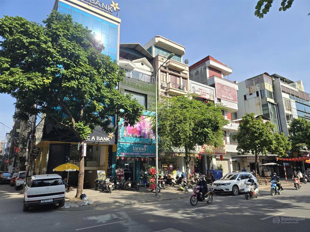 Chính chủ cần bán gấp nhà phố trung kính 135m2 x 2 mặt thoáng đường rộng thông thoáng giá 47 tỷ.