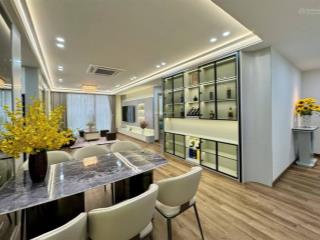 Chính chủ cần bán gấp căn hộ 105m2 lô góc tòa a1 vinhomes gardenia phố hàm nghi giá 12 tỷ.