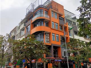 Chính chủ cần bán gấp nhà liền kề khu đô thị mon city  hd mon phố hàm nghi 130m2 giá 49 tỷ.