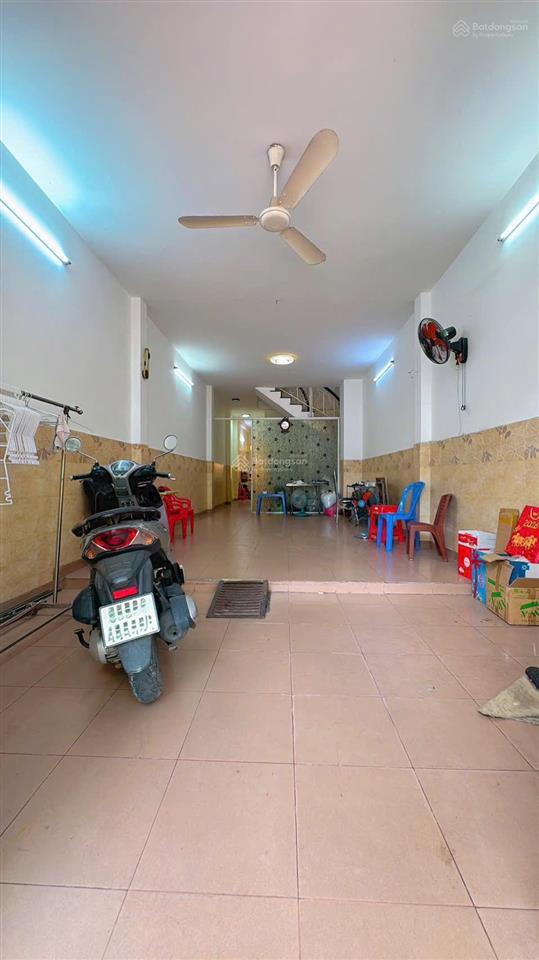 Bán nhà kdc cao lỗ, diện tích 4x20m, kết cấu 1 trệt 2 lầu và sân thượng