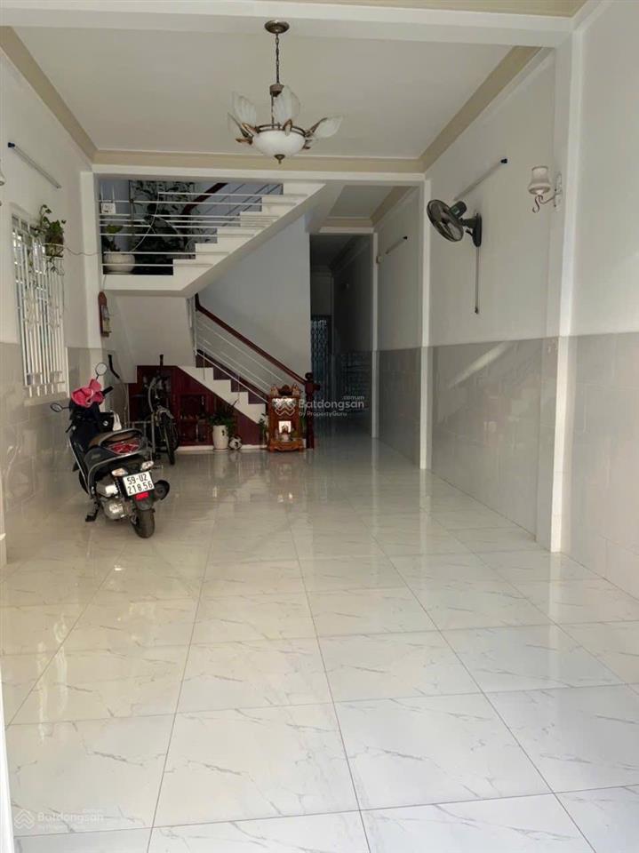 Bán nhà 4x16m xd 1 lầu, kdc bình hưng, bình chánh, ngay bến xe q8