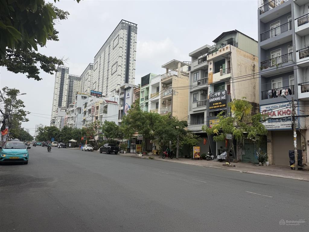 Bán nhà mặt tiền tạ quang bửu dt 4x20m 5 tầng lầu