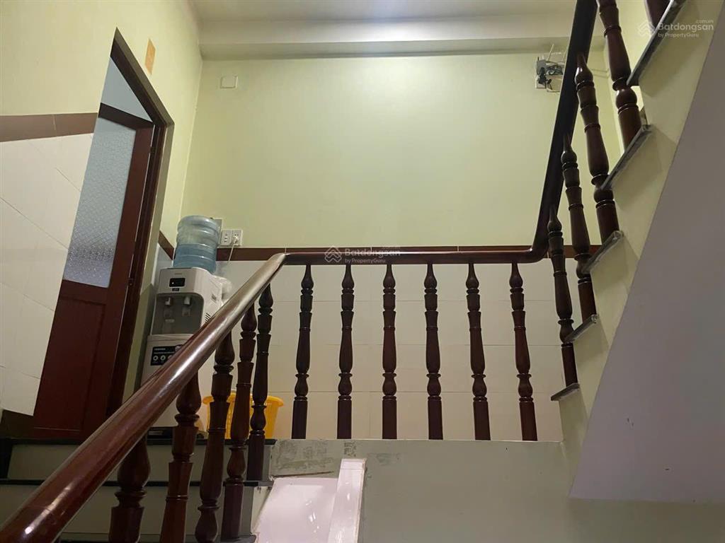 Bán nhà kdc bình hưng, bình chánh, ngay bến xe quận 8 vào 500m